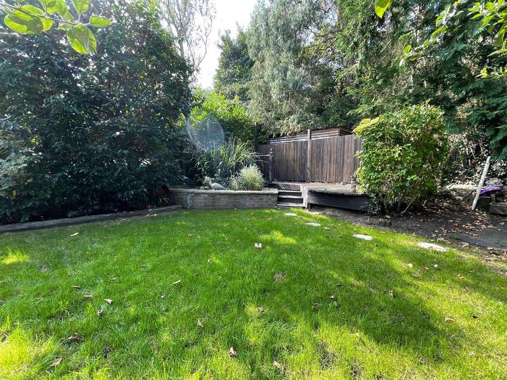 Highwood Hill, Mill Hill